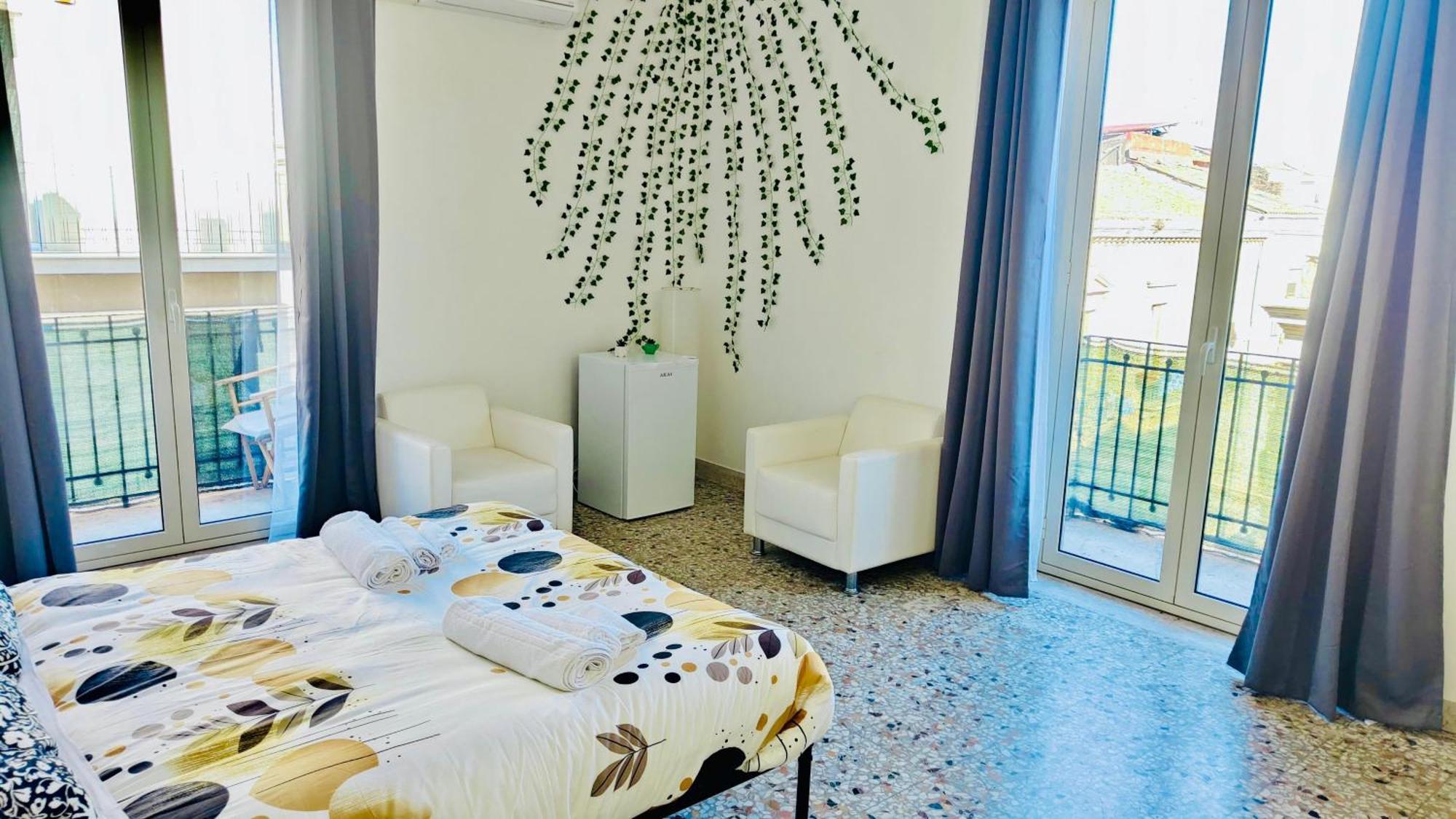 Terramare B&B คาตาเนีย ภายนอก รูปภาพ
