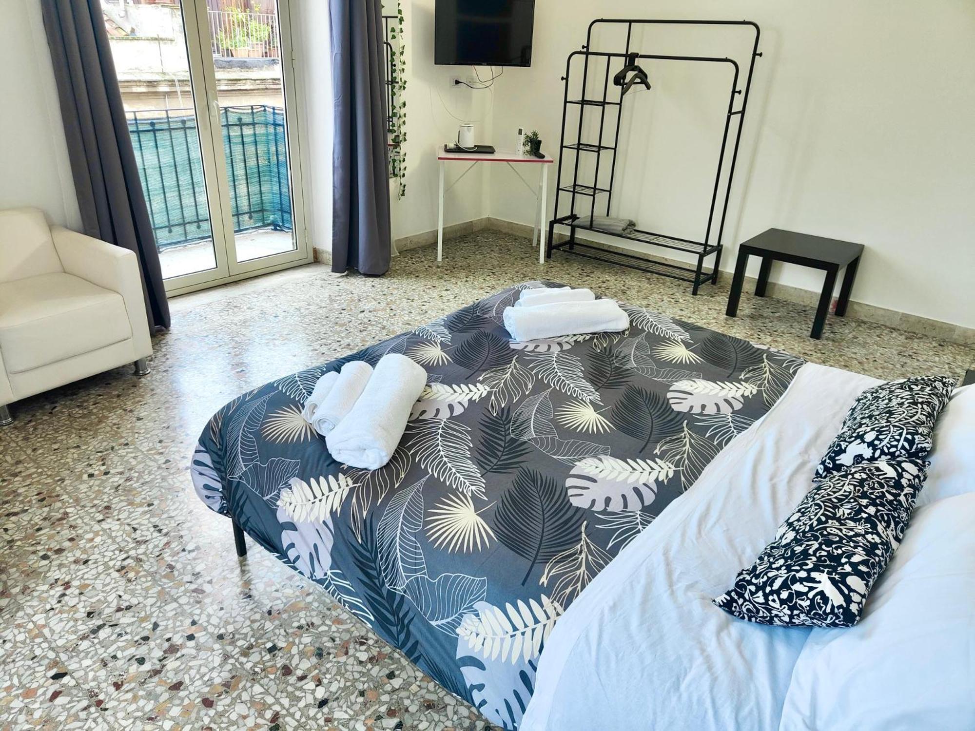 Terramare B&B คาตาเนีย ภายนอก รูปภาพ